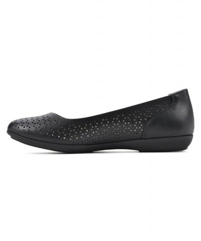 Women's Cindy Ballet Comfort Flat Black $33.81 Shoes