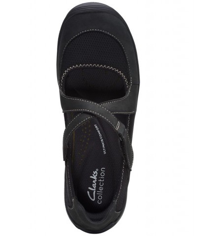 Women's Fiana Aubrie Crisscross Flats Black $49.00 Shoes