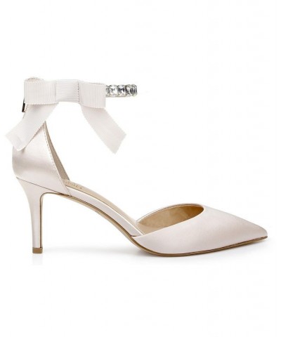 Women's Jaycee Evening Pump Ivory/Cream $59.34 Shoes